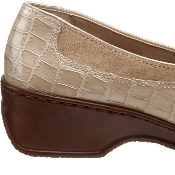 ARA Rachel Slip-On Loafer, Sand Croco, US Women's Size 10M - Picture 4 of 7